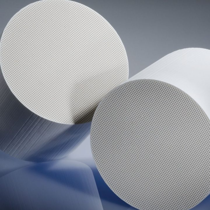 What is the Extrusion Process? Ceramic Extrusion Process Corning